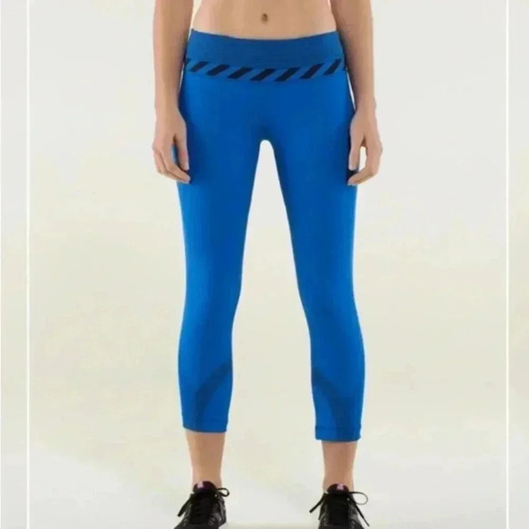 Lululemon Run Inspire Crop II Leggings Size 4 - Picture 1 of 10